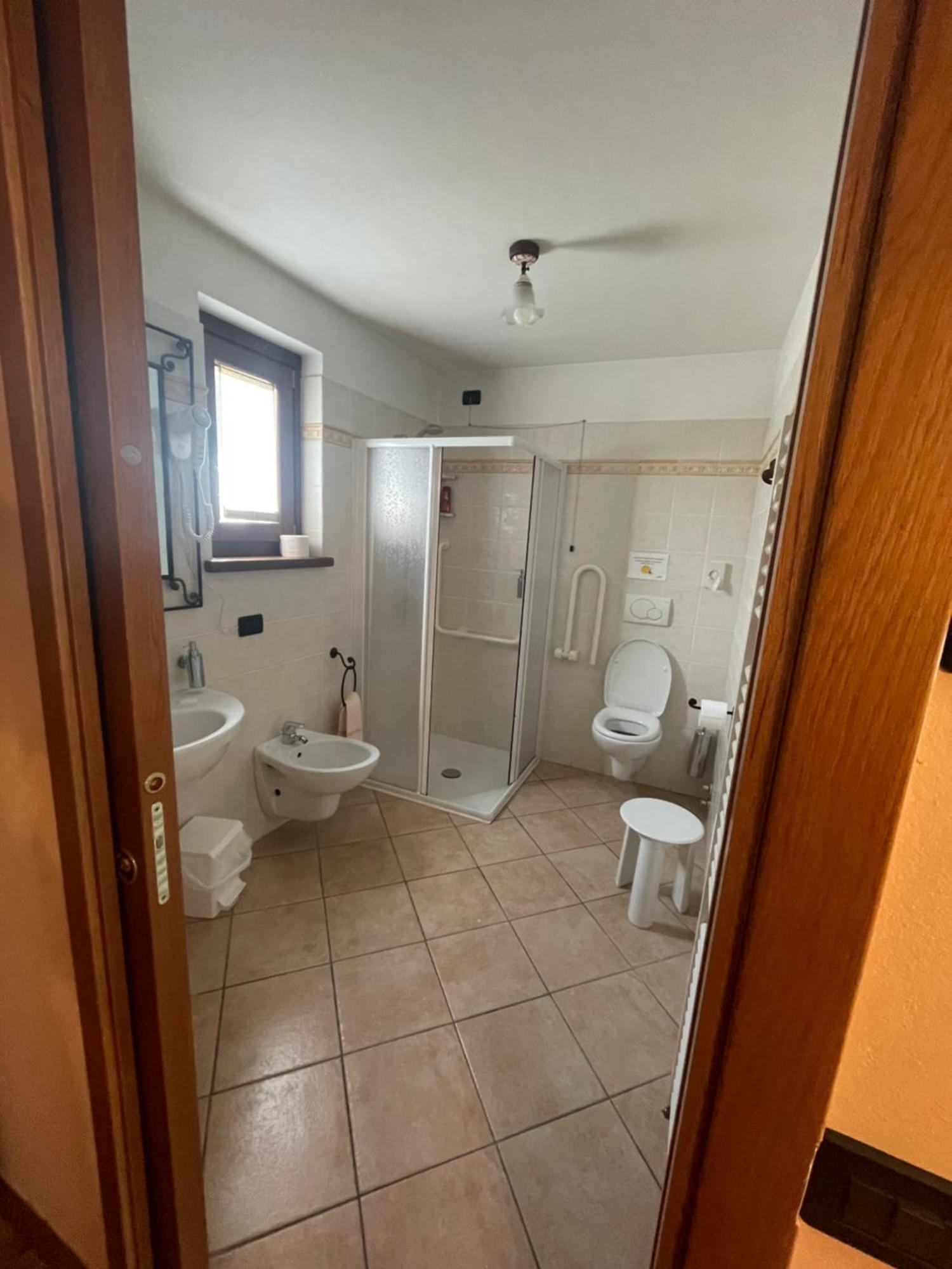 Hotel Le Petit Abri Champoluc Kültér fotó