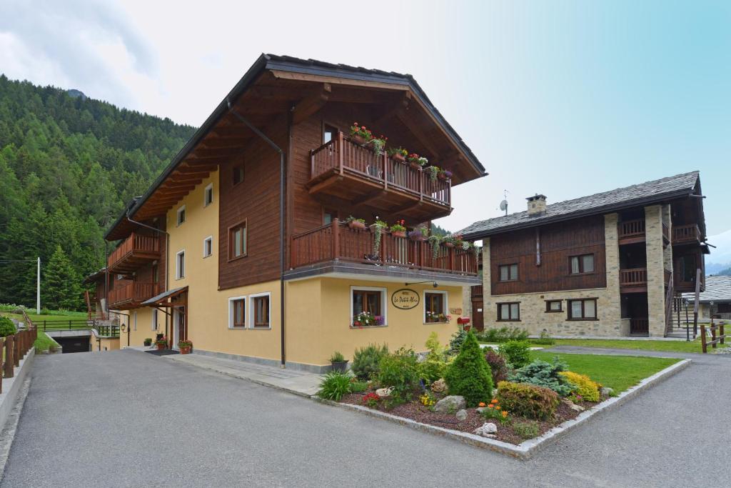 Hotel Le Petit Abri Champoluc Kültér fotó